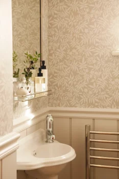 Cotswold Cottage - Hill & Weatherall