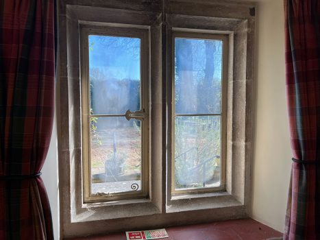 Grade II Cotswold House - Hill & Weatherall